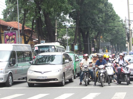TP Hồ Chí Minh Tổ chức điều tiết giao thông trong dịp Tết Nguyên đán Ất Mùi 2015